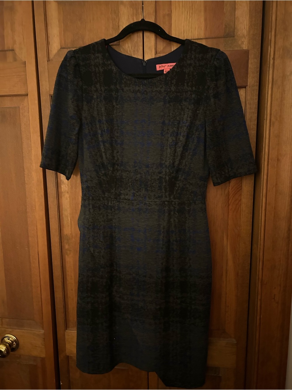 Betsey Johnson Womenโs Sz 6 Grey & Navy Blue Classic Minimalist Preppy Dress